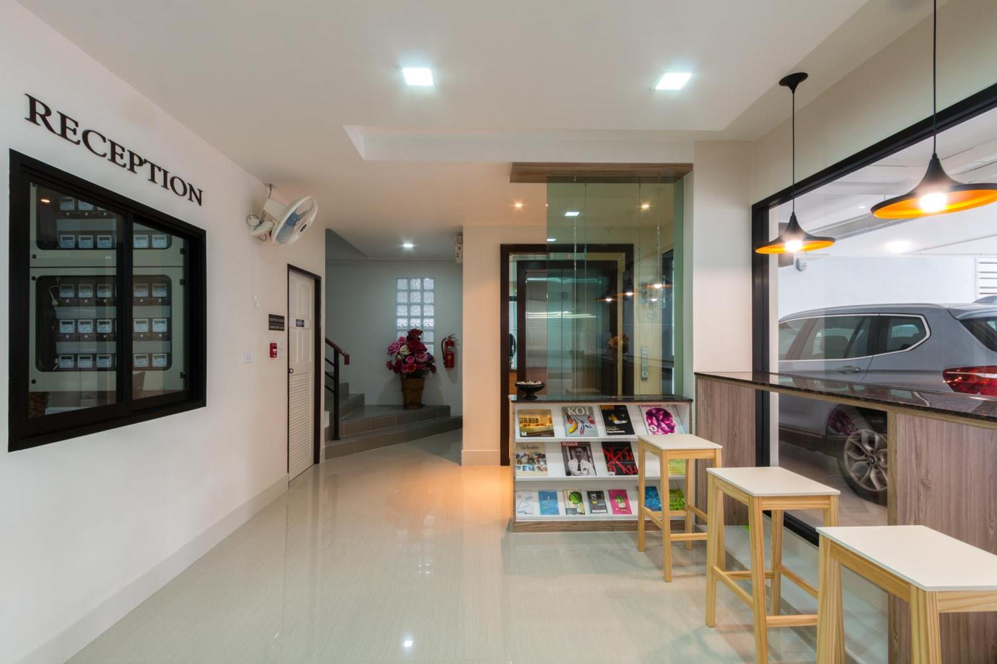 Peaberry Place - พีเบอร์รี่เพลส Bangkok Esterno foto